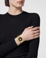 ⁦ساعة فيرساتشي نسائية⁩ - الصورة ⁦2⁩